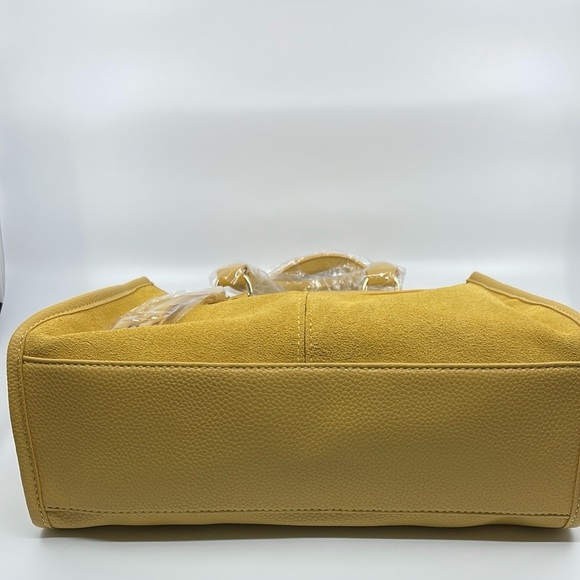 Suede satchel bag•Mod Cloth - Picture 8 of 8